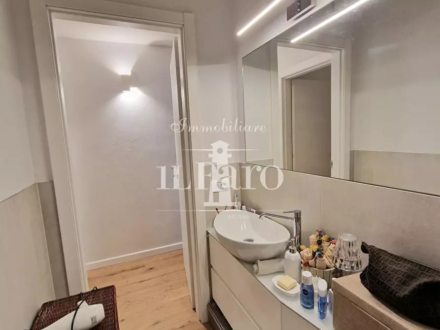 Immagine 34 di Appartamento in vendita  a Signa