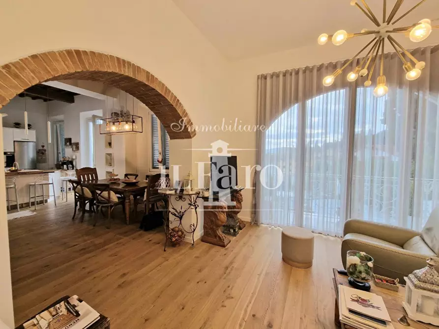 Immagine 8 di Appartamento in vendita  a Signa