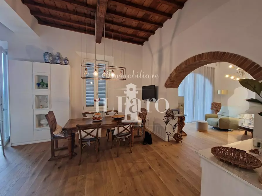 Immagine 14 di Appartamento in vendita  a Signa