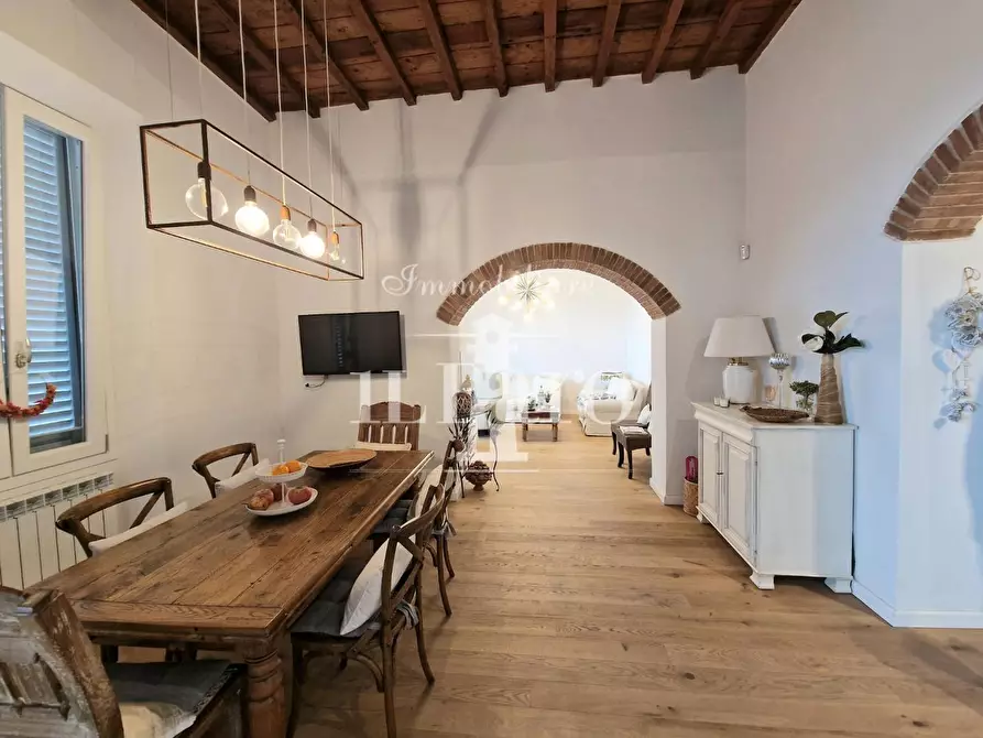 Immagine 1 di Appartamento in vendita  a Signa