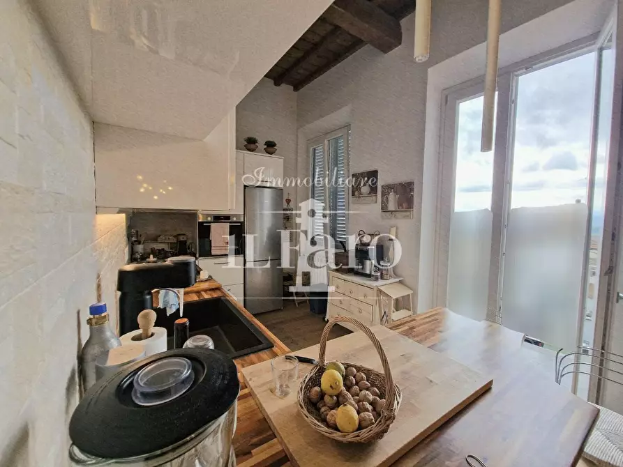 Immagine 21 di Appartamento in vendita  a Signa