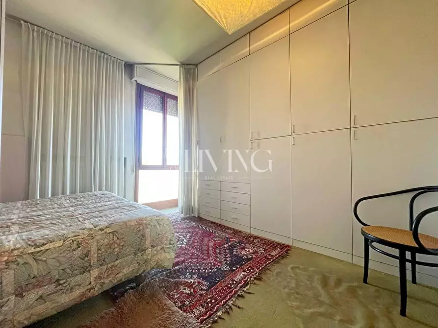 Immagine 32 di Appartamento in vendita  a Lucca