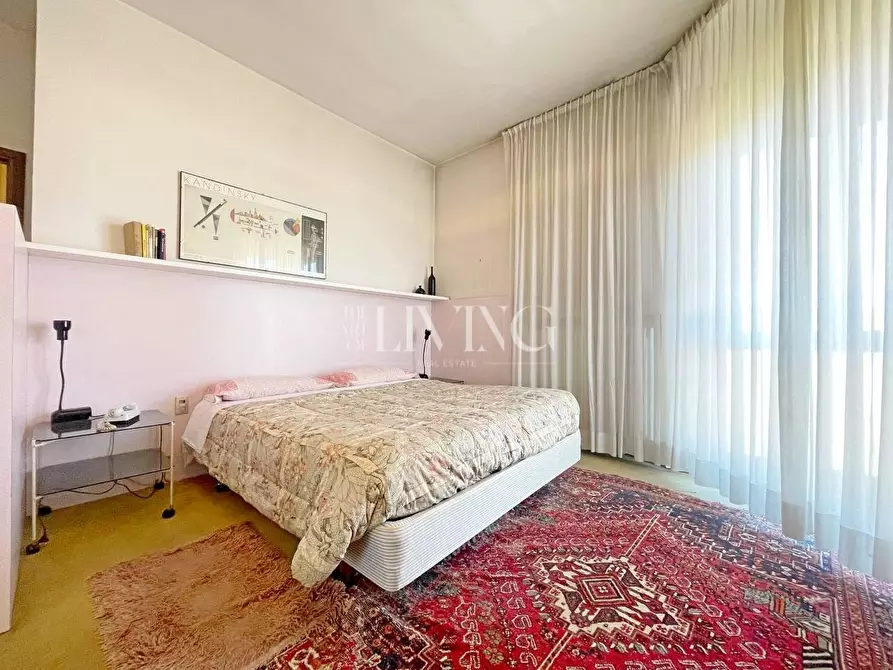 Immagine 29 di Appartamento in vendita  a Lucca