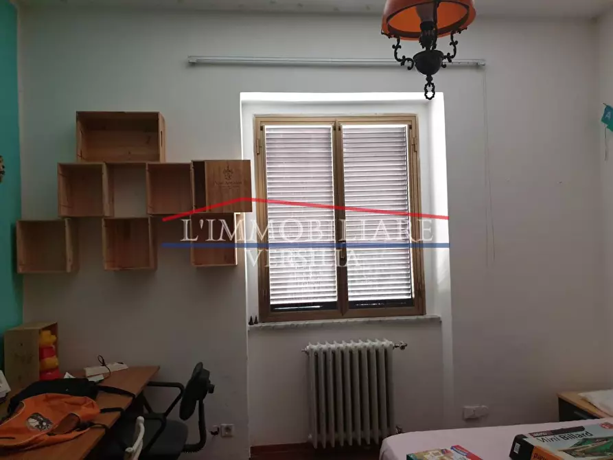 Immagine 21 di Appartamento in vendita  a Massa