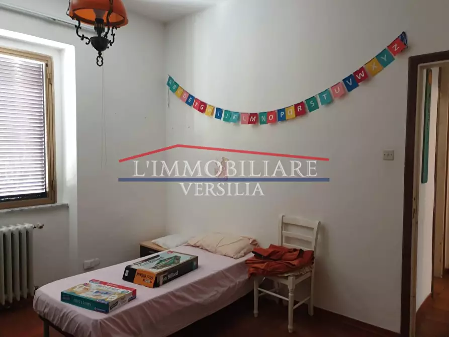 Immagine 17 di Appartamento in vendita  a Massa