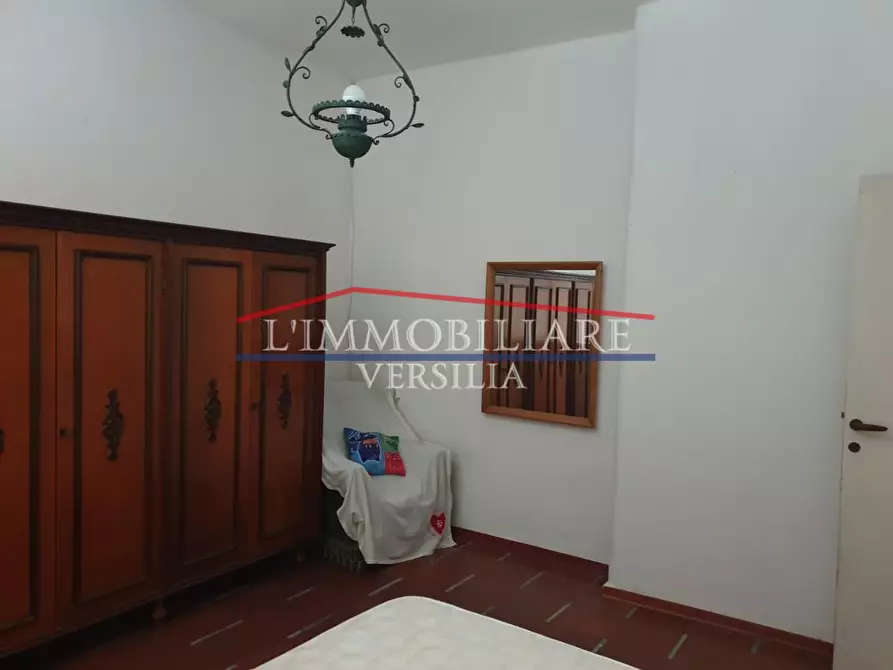 Immagine 13 di Appartamento in vendita  a Massa