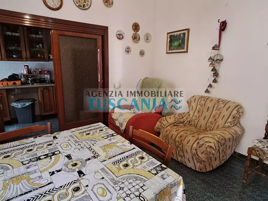 Immagine 8 di Villa in vendita  a Cecina