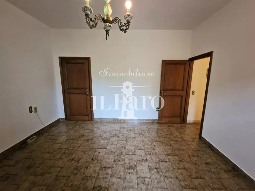 Immagine 26 di Terratetto in vendita  a Campi Bisenzio