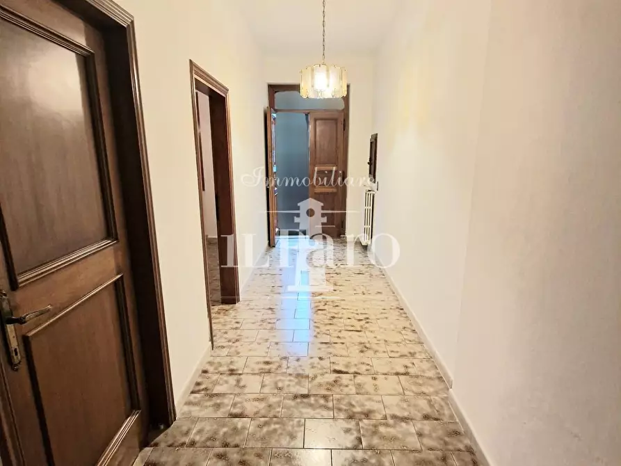 Immagine 34 di Terratetto in vendita  a Campi Bisenzio