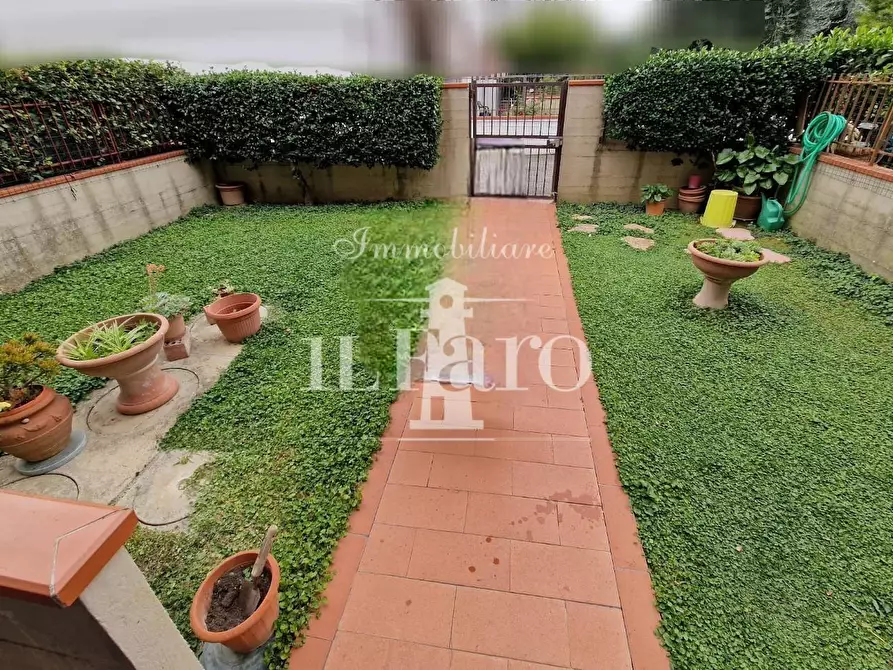 casa indipendente in vendita a Campi Bisenzio in zona San Piero a Ponti