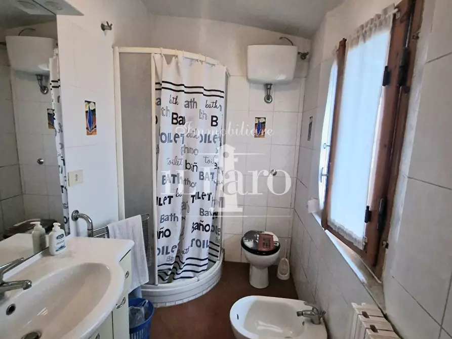 Immagine 22 di Terratetto in vendita  a Campi Bisenzio