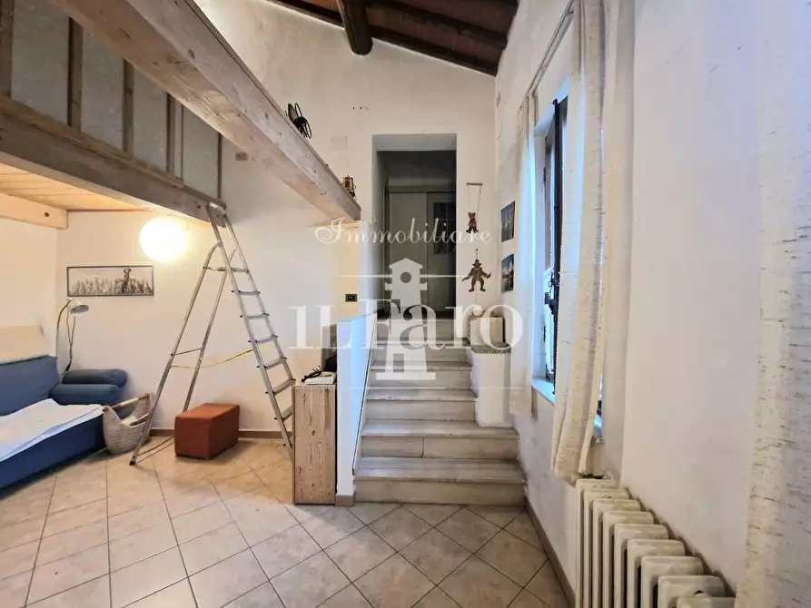 Immagine 14 di Terratetto in vendita  a Campi Bisenzio