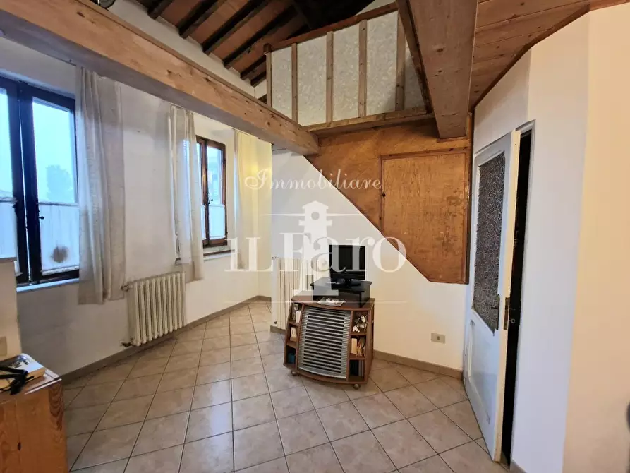 Immagine 10 di Terratetto in vendita  a Campi Bisenzio