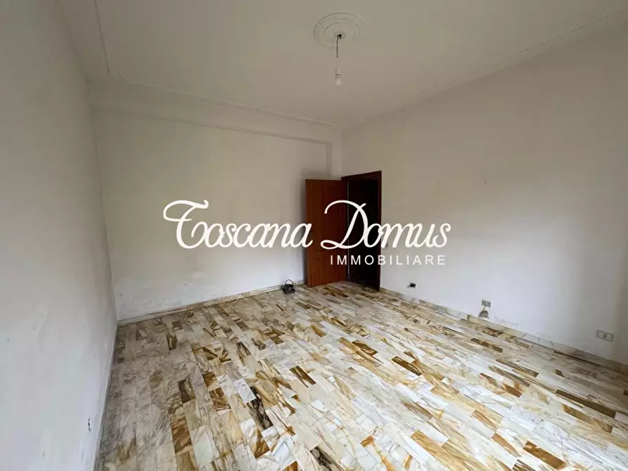 Immagine 26 di Appartamento in vendita  a Siena