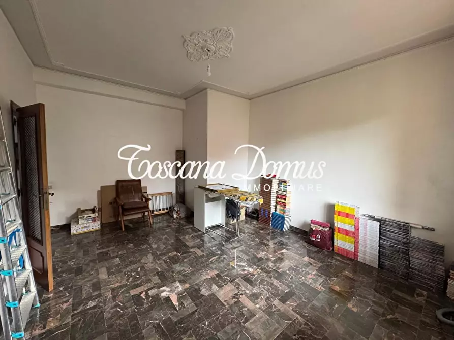 Immagine 8 di Appartamento in vendita  a Siena