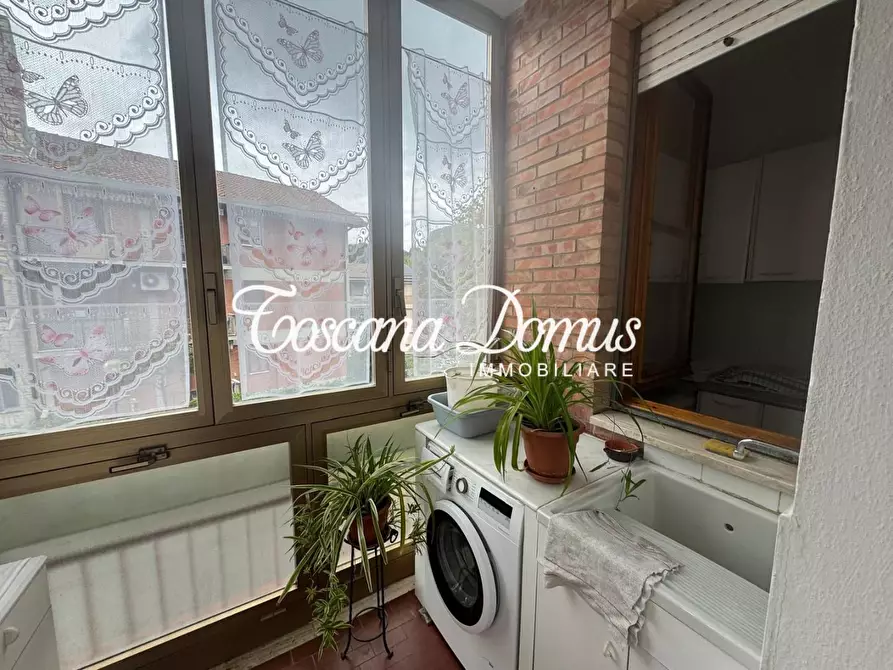 Immagine 6 di Appartamento in vendita  a Siena