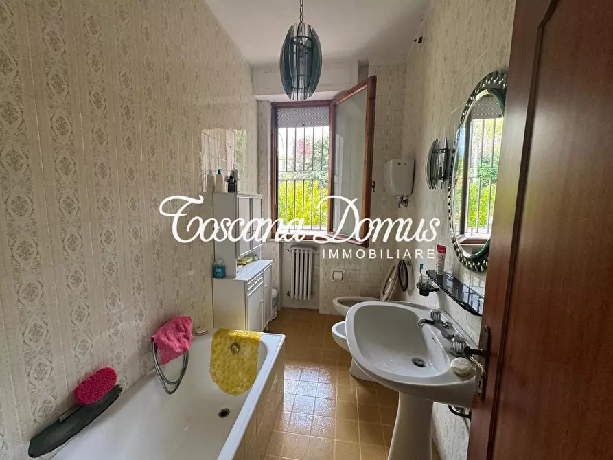 Immagine 23 di Appartamento in vendita  a Siena