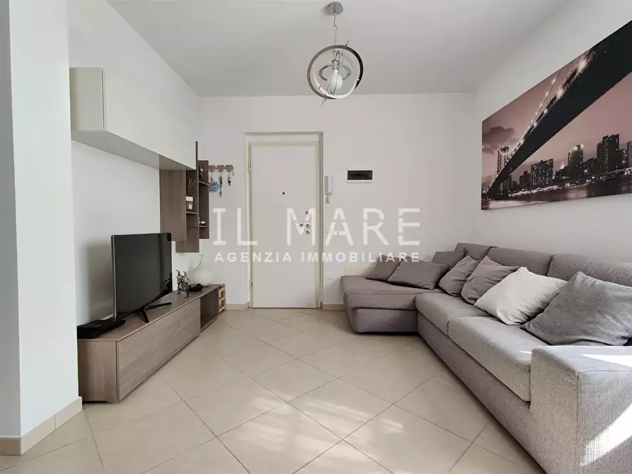 Immagine 6 di Appartamento in vendita  a Massa