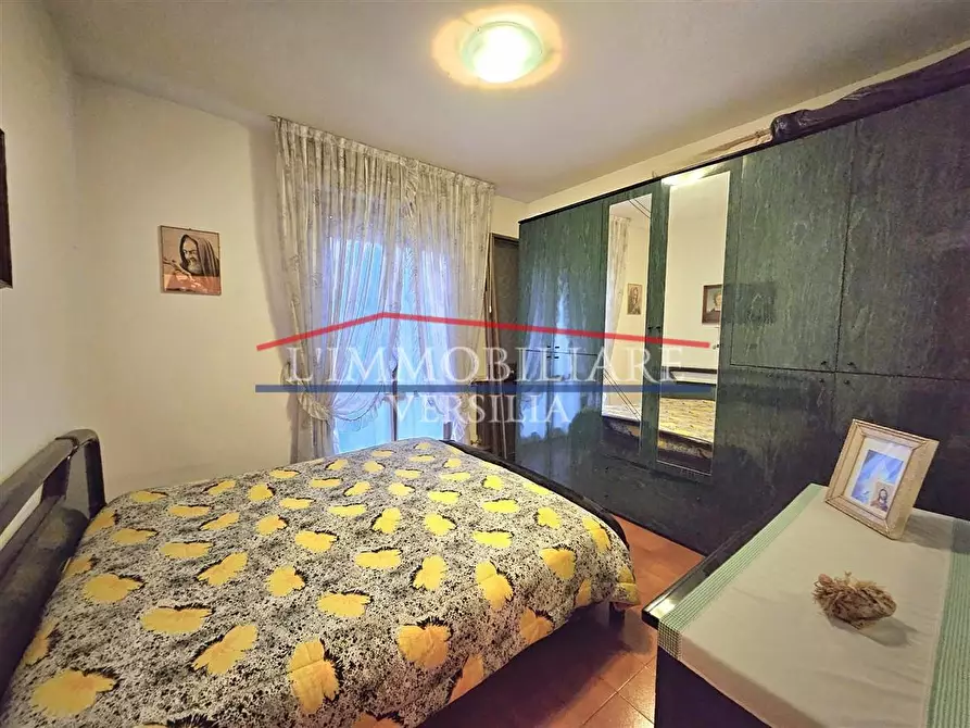 Immagine 18 di Appartamento in vendita  a Massa