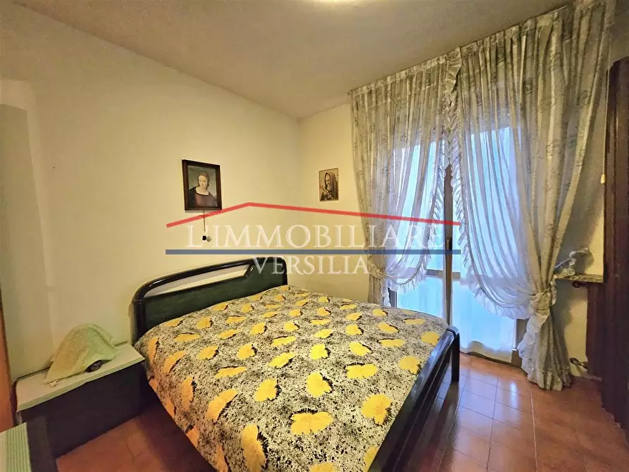 Immagine 16 di Appartamento in vendita  a Massa