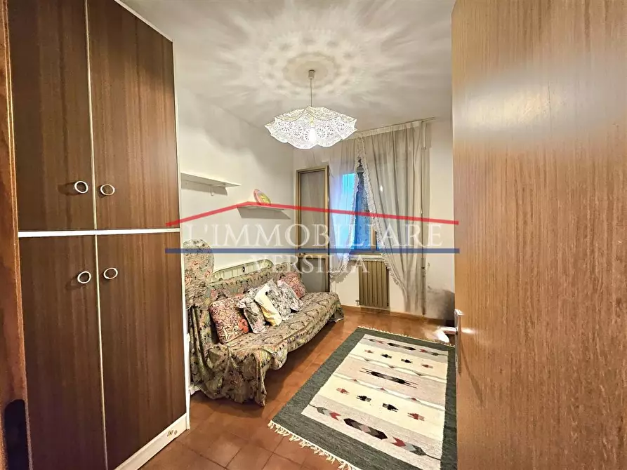 Immagine 10 di Appartamento in vendita  a Massa