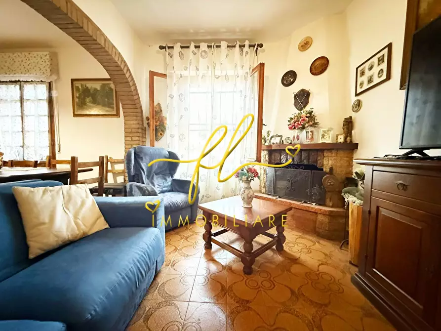 Immagine 4 di Appartamento in vendita  a Rosignano Marittimo