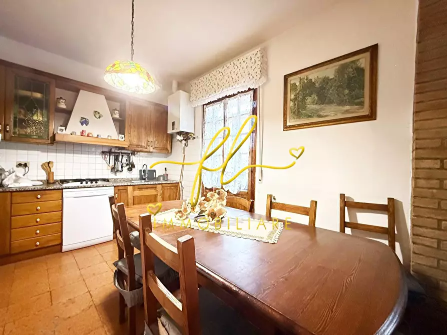 Immagine 10 di Appartamento in vendita  a Rosignano Marittimo