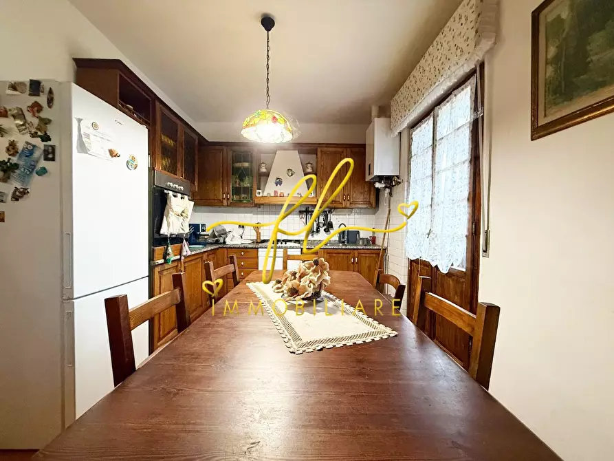 Immagine 9 di Appartamento in vendita  a Rosignano Marittimo