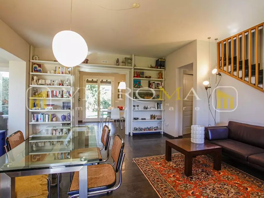 Immagine 5 di Casa trifamiliare in vendita  a Lucca