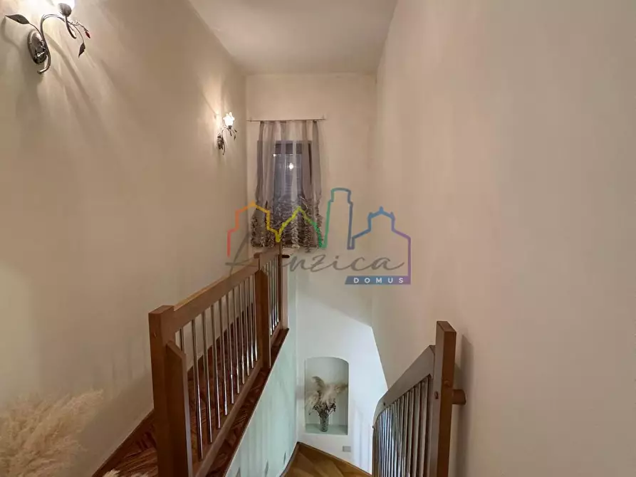 Immagine 21 di Casa bifamiliare in vendita  a San Giuliano Terme