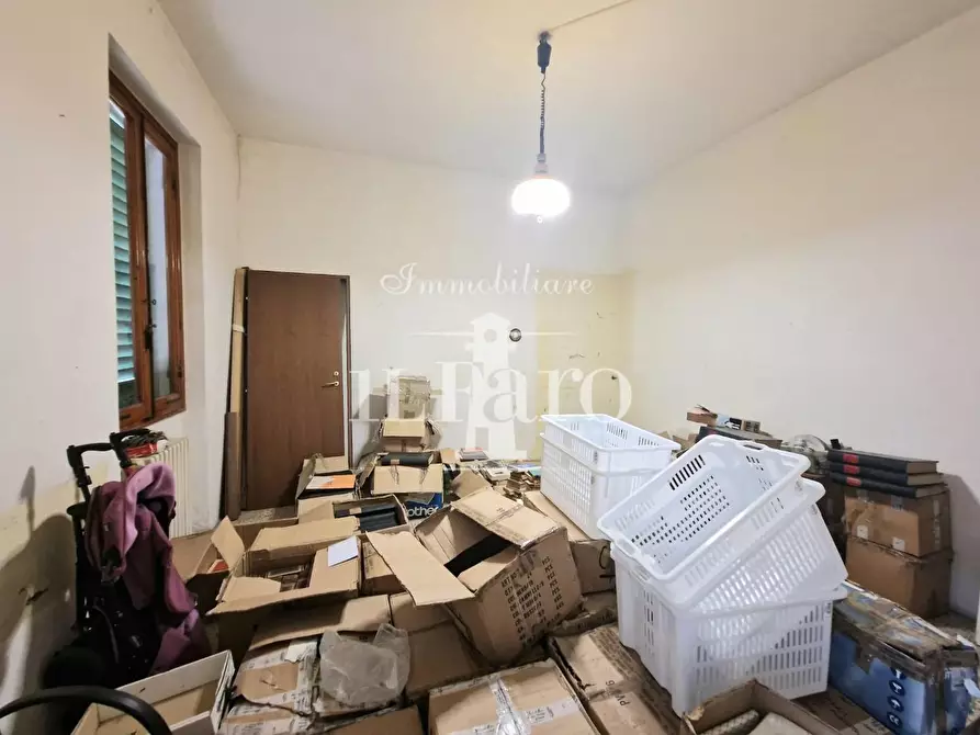 Immagine 11 di Terratetto in vendita  a Campi Bisenzio