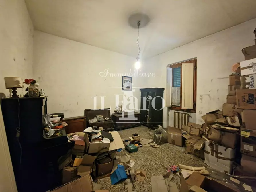 Immagine 8 di Terratetto in vendita  a Campi Bisenzio