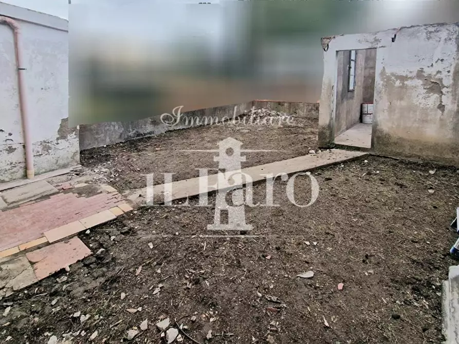 Immagine 1 di Terratetto in vendita  a Campi Bisenzio