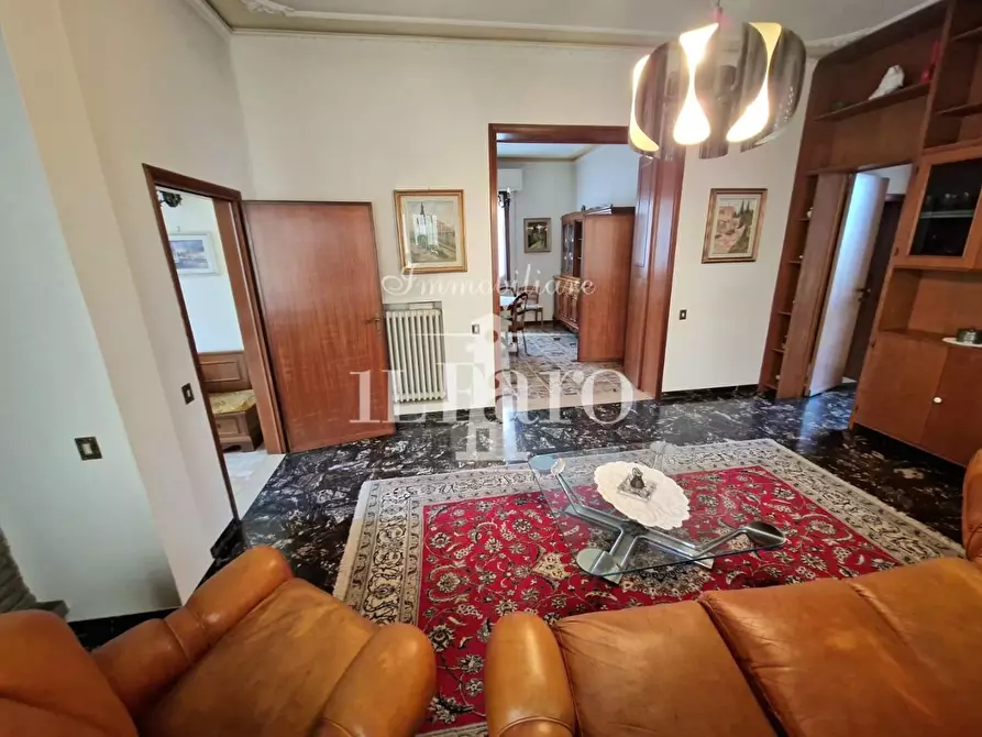 Immagine 8 di Casa indipendente in vendita  a Campi Bisenzio