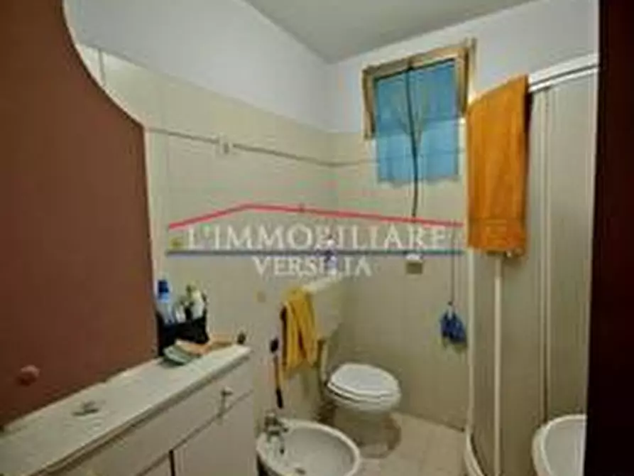 Immagine 24 di Appartamento in vendita  a Massa