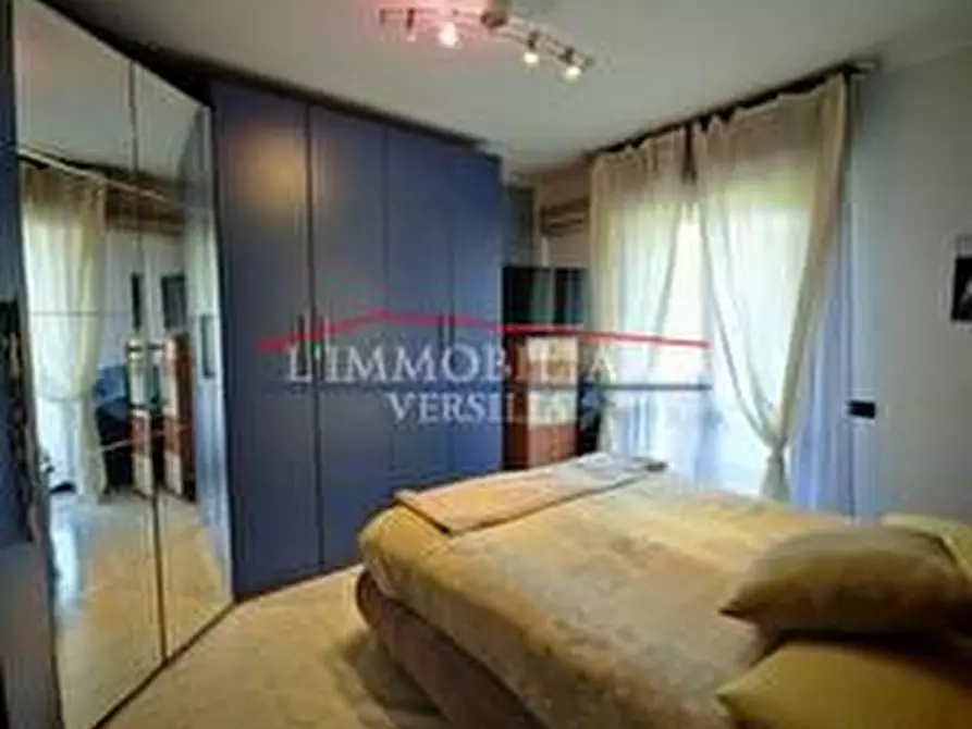 Immagine 12 di Appartamento in vendita  a Massa