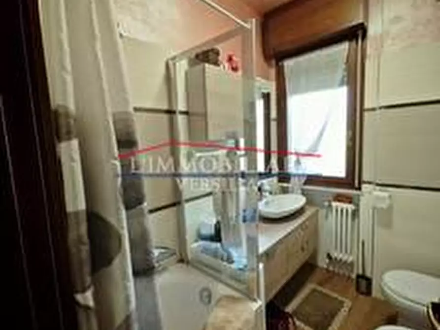 Immagine 16 di Appartamento in vendita  a Massa