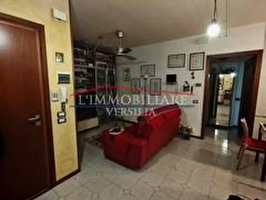 Immagine 10 di Appartamento in vendita  a Massa