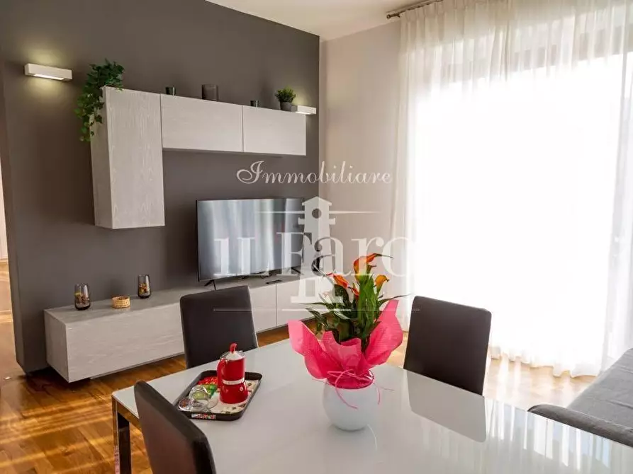 Immagine 1 di Appartamento in vendita  a Signa