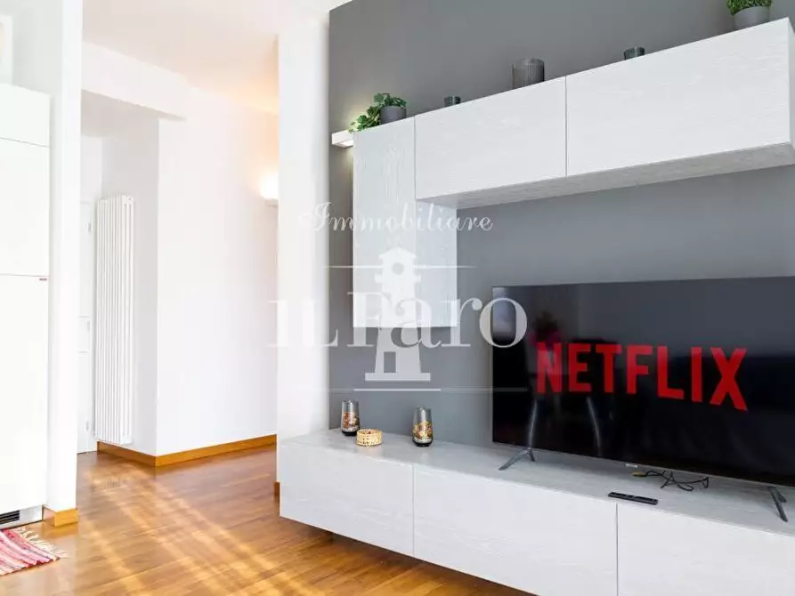 Immagine 10 di Appartamento in vendita  a Signa