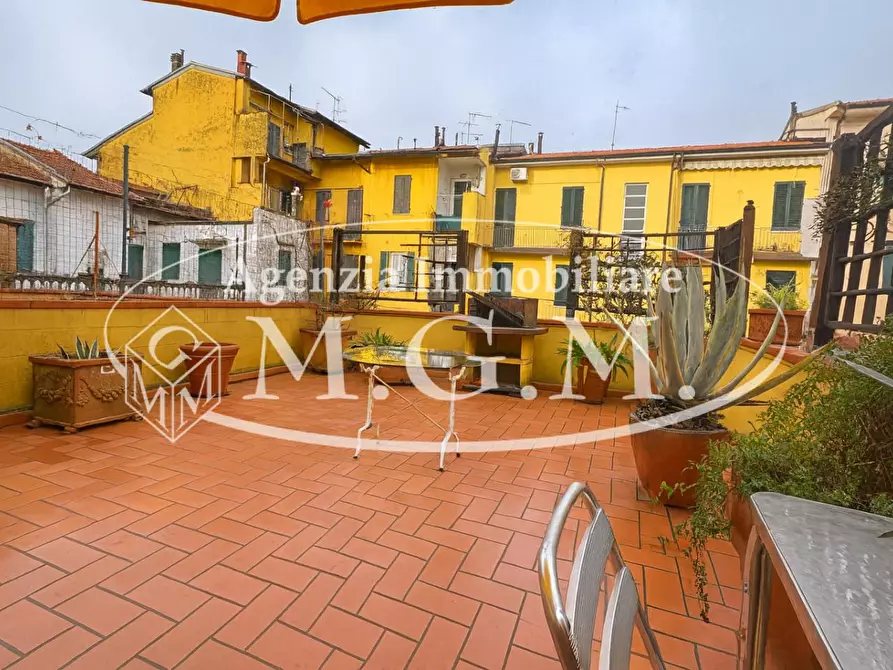 Immagine 1 di Appartamento in affitto  a Pontedera