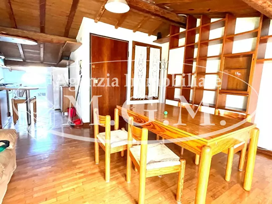 Immagine 2 di Mansarda in affitto  a Pisa