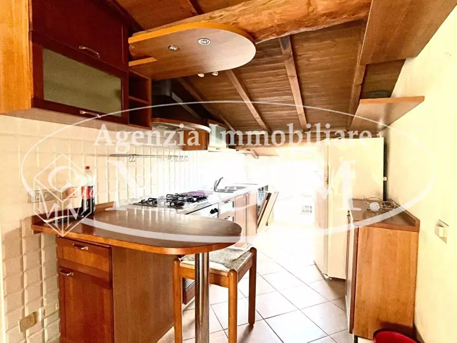 Immagine 7 di Mansarda in affitto  a Pisa