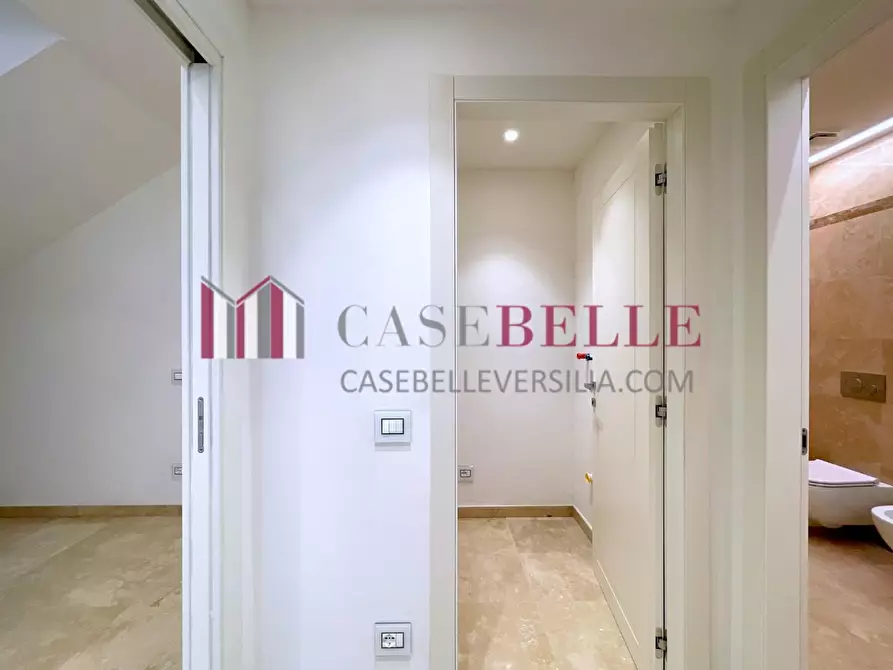 Immagine 35 di Appartamento in vendita  a Viareggio