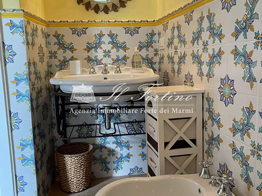 Immagine 26 di Villa in affitto  a Forte Dei Marmi