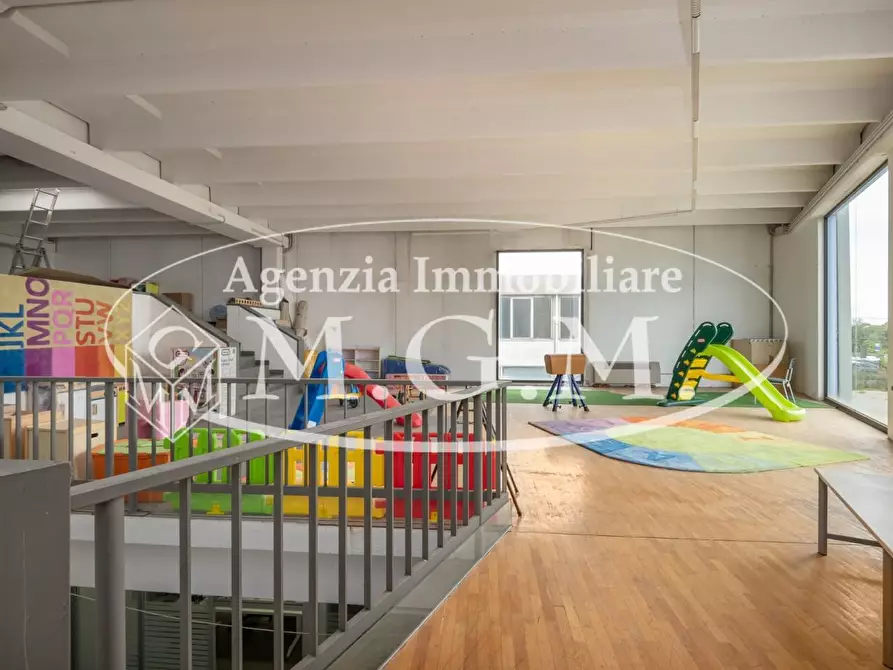 Immagine 16 di Capannone industriale in vendita  a Calcinaia