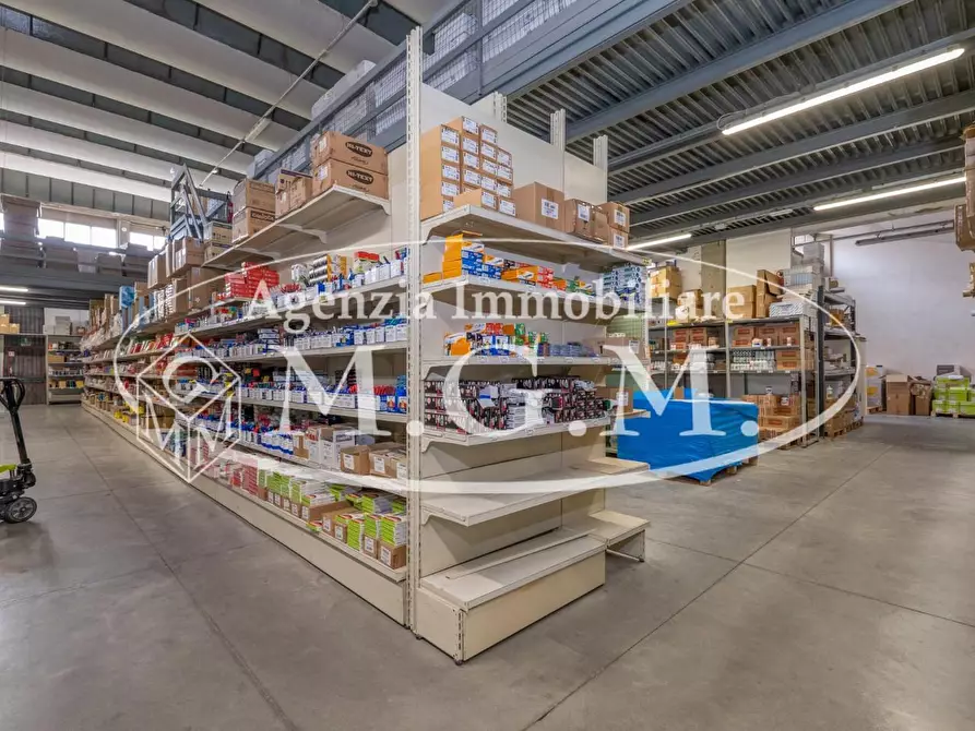 Immagine 22 di Capannone industriale in vendita  a Calcinaia