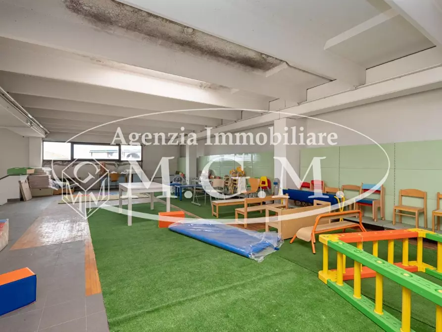 Immagine 18 di Capannone industriale in vendita  a Calcinaia