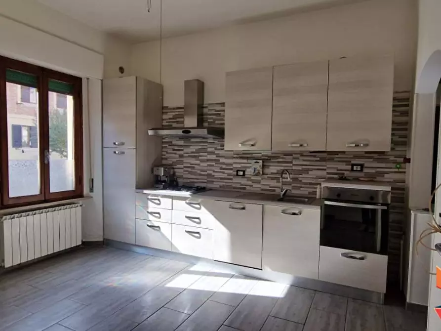 Immagine 1 di Appartamento in vendita  a Poggibonsi