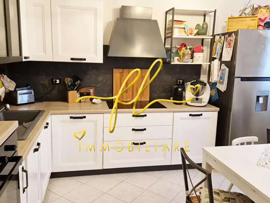 Immagine 7 di Casa quadrifamiliare in vendita  a Rosignano Marittimo